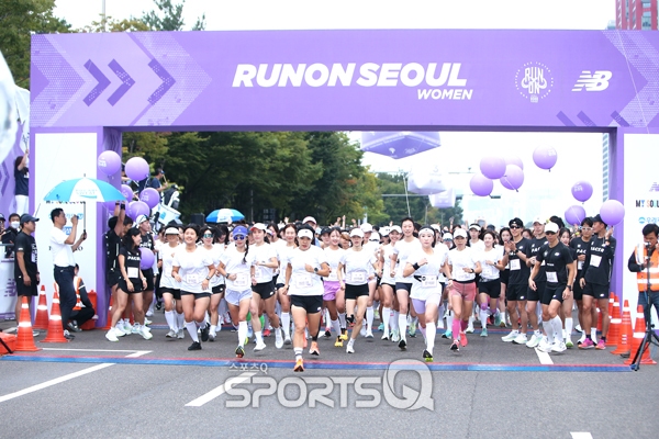 [포토Q] 여의도에서 개최된 2022 '뉴발란스 런온 서울'